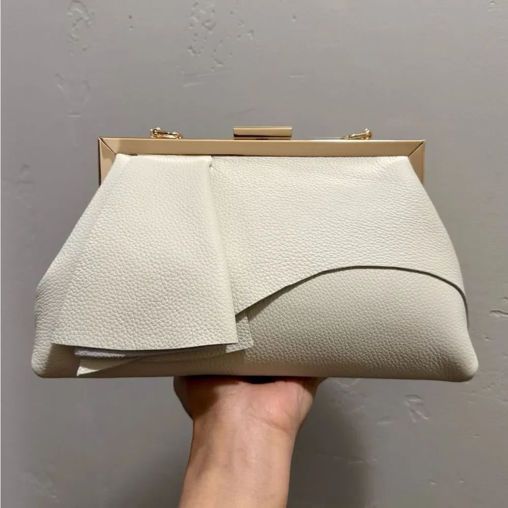 Ivory Pebble Leather Handmade Asymmetrical Ruffles Metal Frame Clutch/Crossbaody - Picture 3 of 16